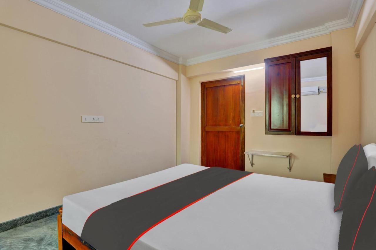 Hotel O Family Castle Inn Collection O تريفِندرم المظهر الخارجي الصورة