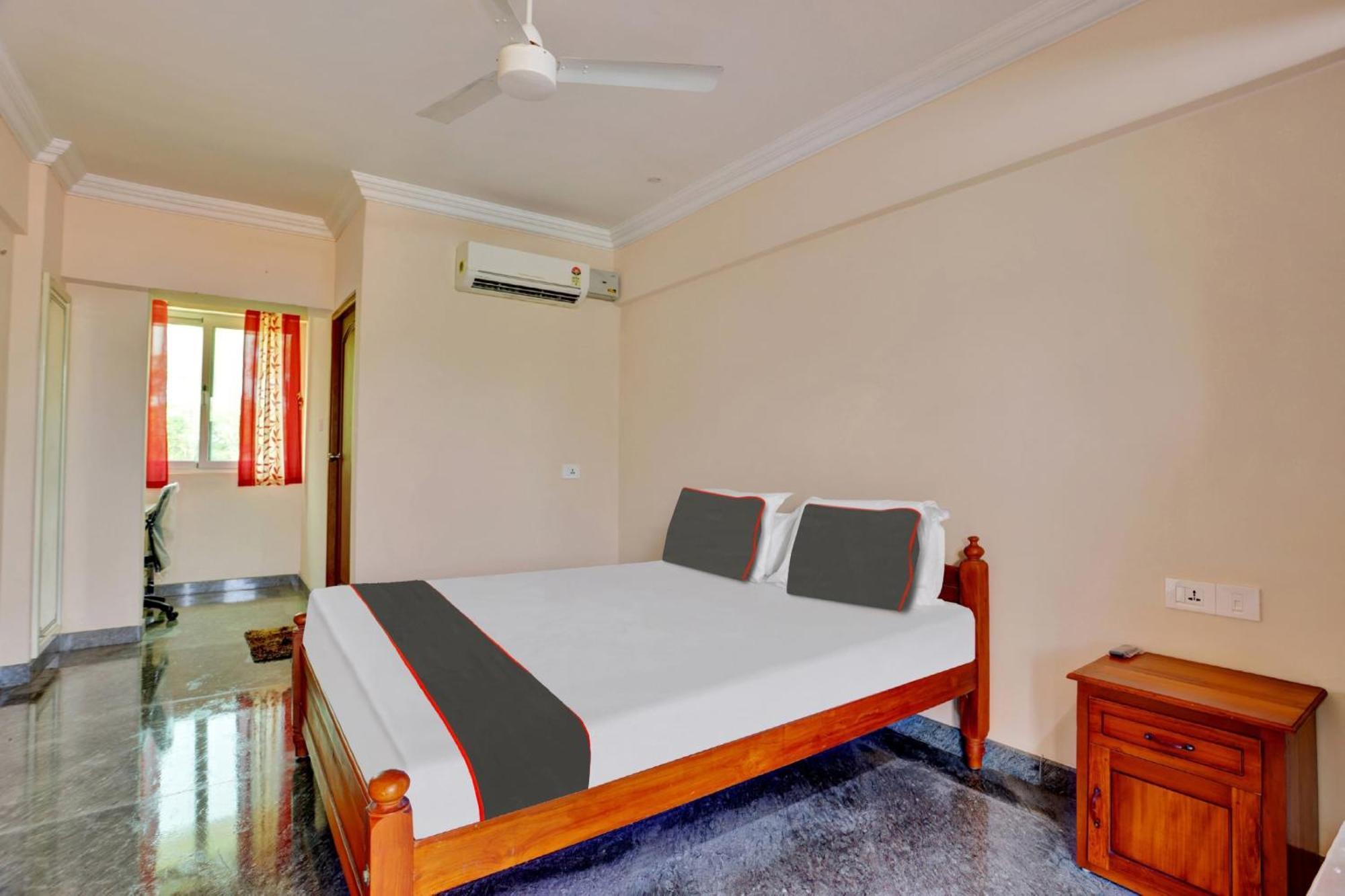 Hotel O Family Castle Inn Collection O تريفِندرم المظهر الخارجي الصورة
